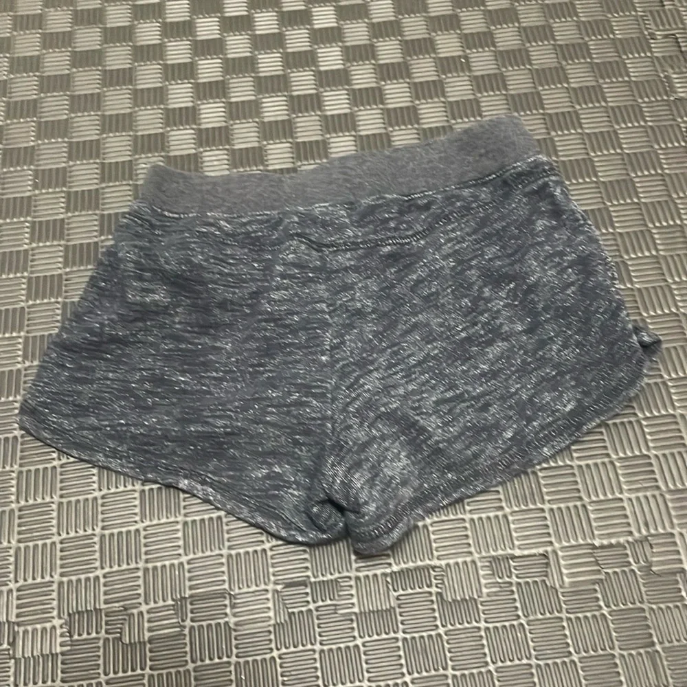 Old Navy 11 inches